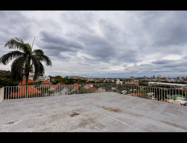 3 BEDROOM APARTMENT TO LET IN ESSENWOOD